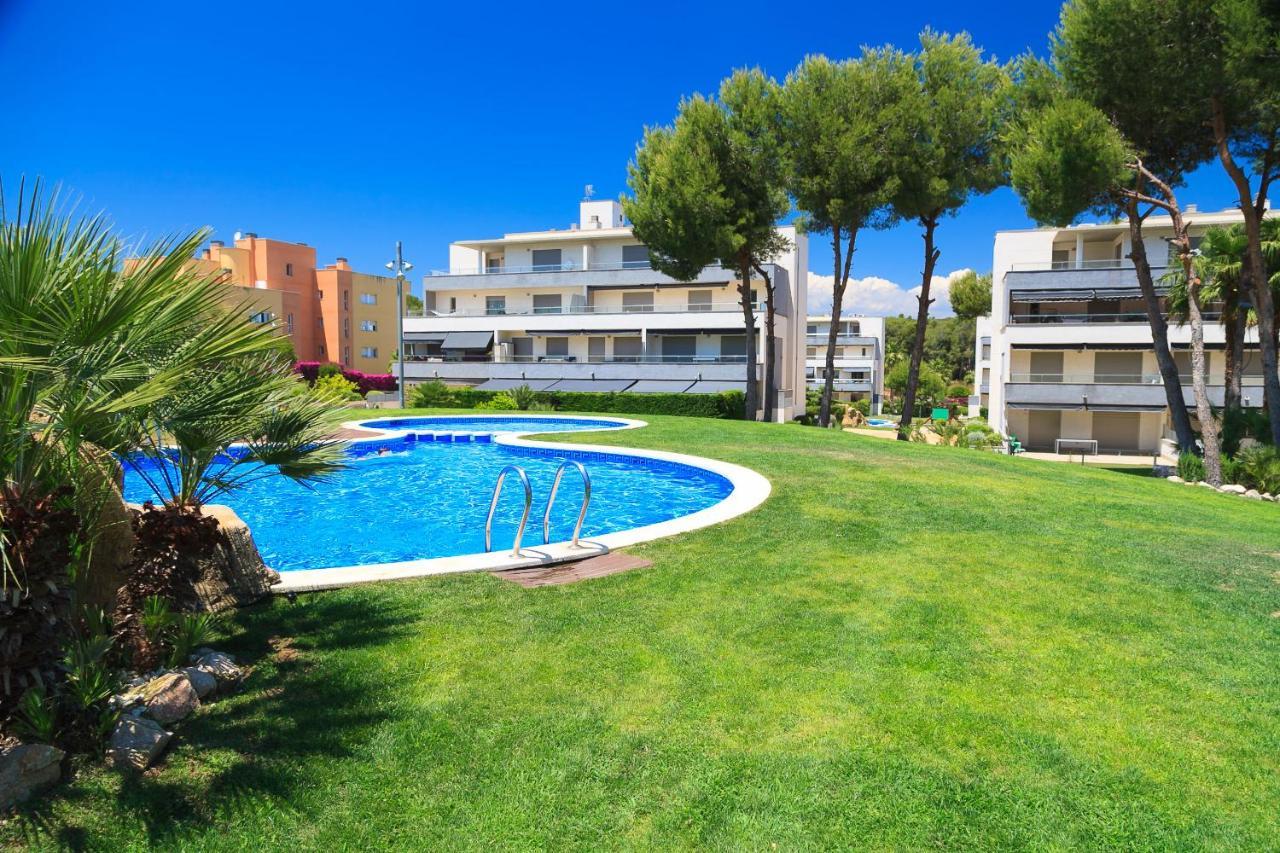 Uhc Salou Villa Family Complex Zewnętrze zdjęcie